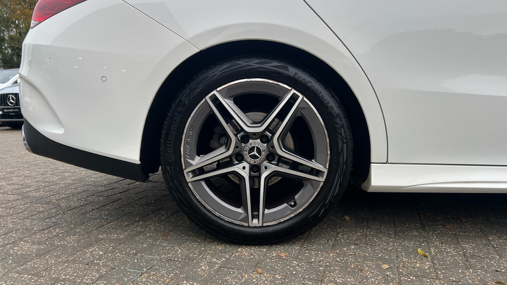 Mercedes-Benz CLA Class Cla 180 Amg Line Premium Plus Tip White #25