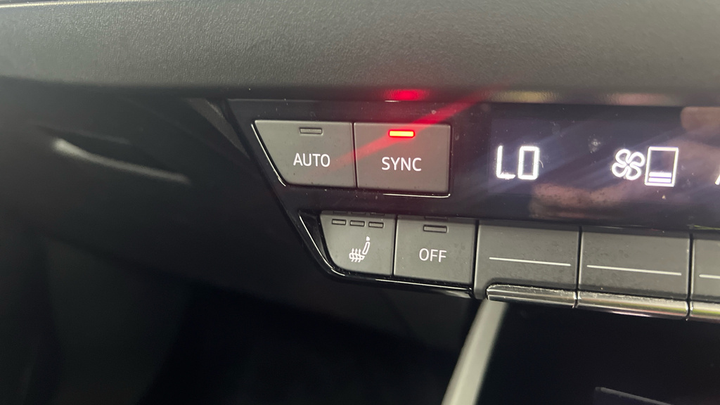 Audi Q4 E Tron 40 Vorsprung Suv 82Kwh 204 Ps Black #18