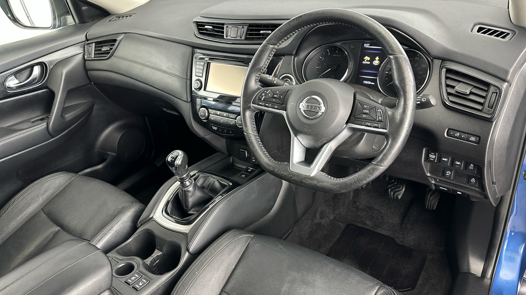 Nissan X-Trail Dci Tekna Xtronic Red #9