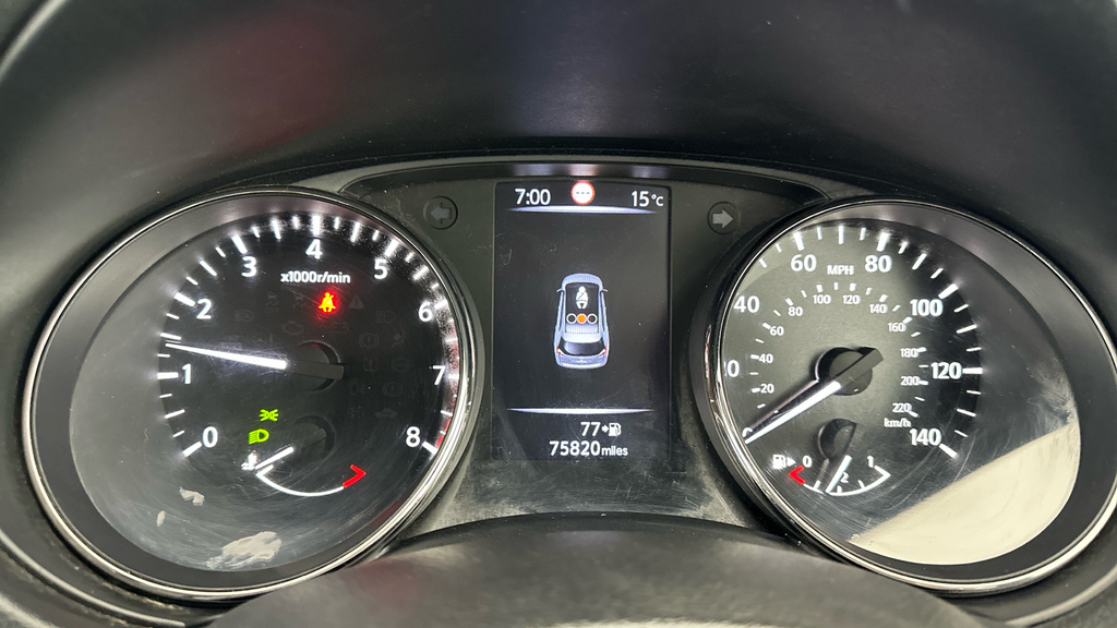 Nissan X-Trail Dci Tekna Xtronic Red #26