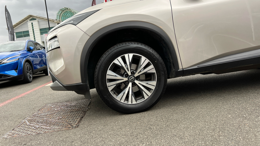 Nissan X-Trail E-4orce Tekna Plus Blue #19