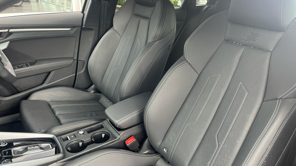 Audi A3 S3 Tfsi Black Edition Quattro S Tronic Yellow #24