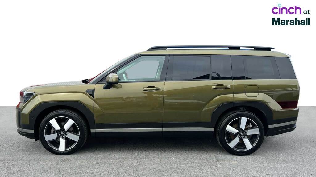 Hyundai Santa Fe Ultimate 4Wd White #9
