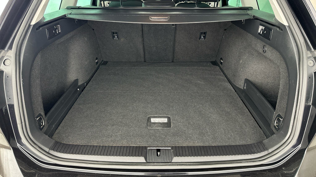 Volkswagen Passat 1.5 Tsi Evo Sel Dsg Grey #20