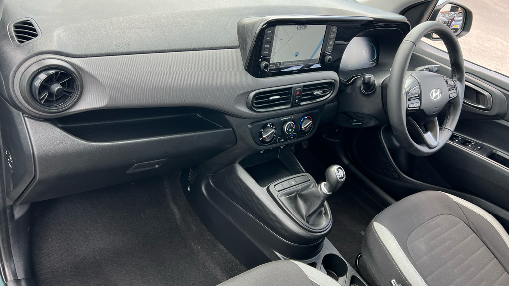 Hyundai I10 1.0 63 Premium Nav Black #13
