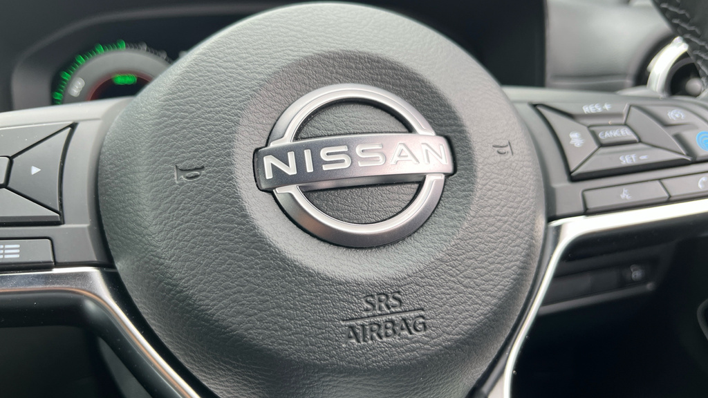 Nissan Juke 1.0 Dig-t Acenta Premium White #32