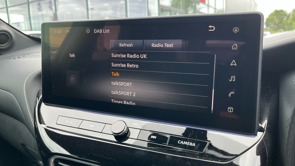 Nissan Juke 1.0 Dig-t Acenta Premium White #40
