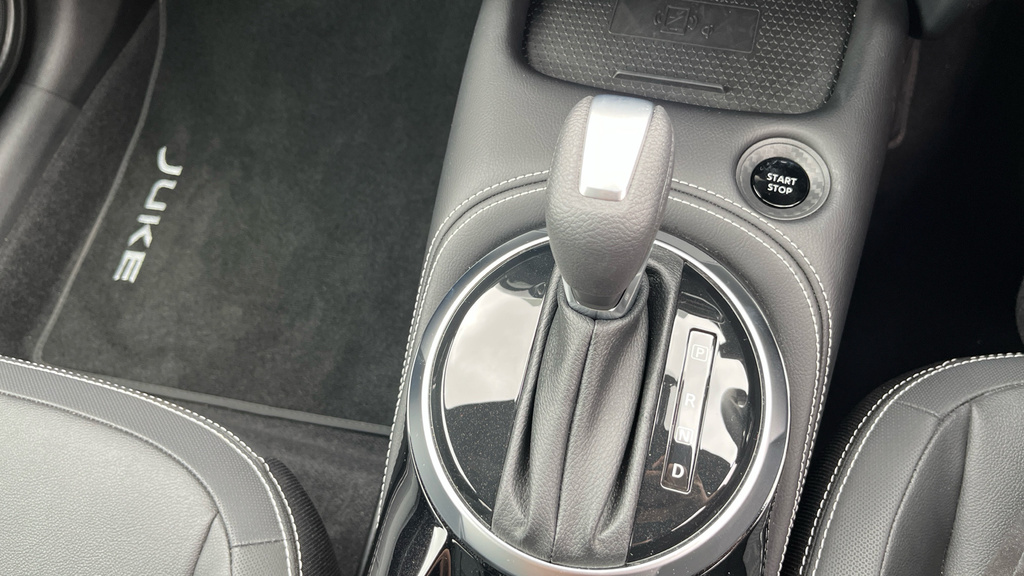Nissan Juke 1.0 Dig-t Acenta Premium White #38