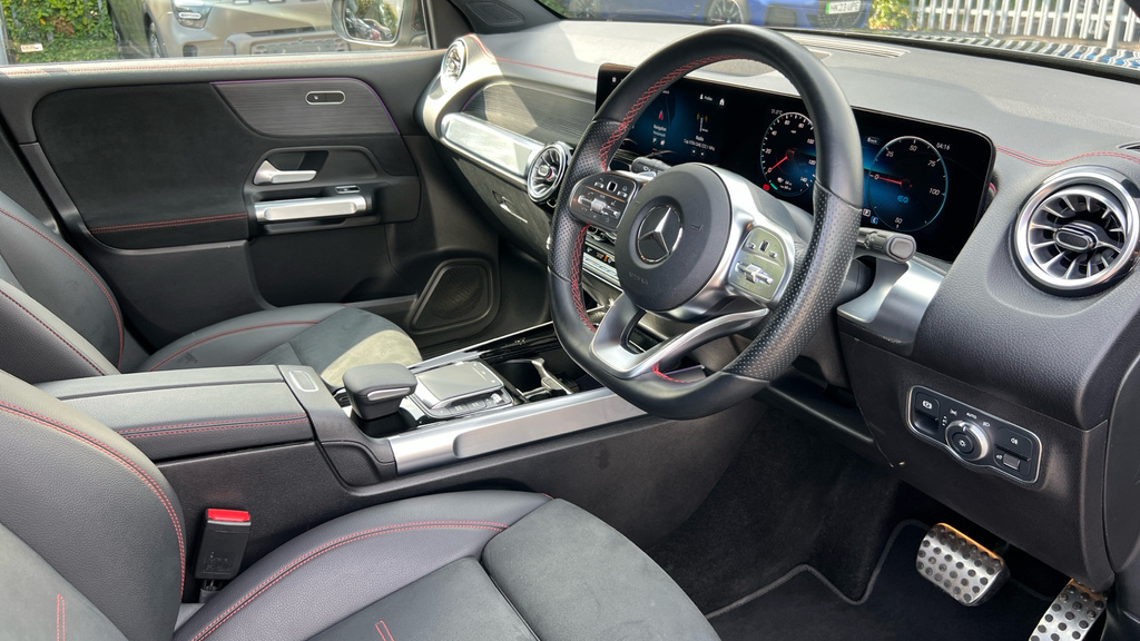 Mercedes-Benz EQB Amg Line Black #10