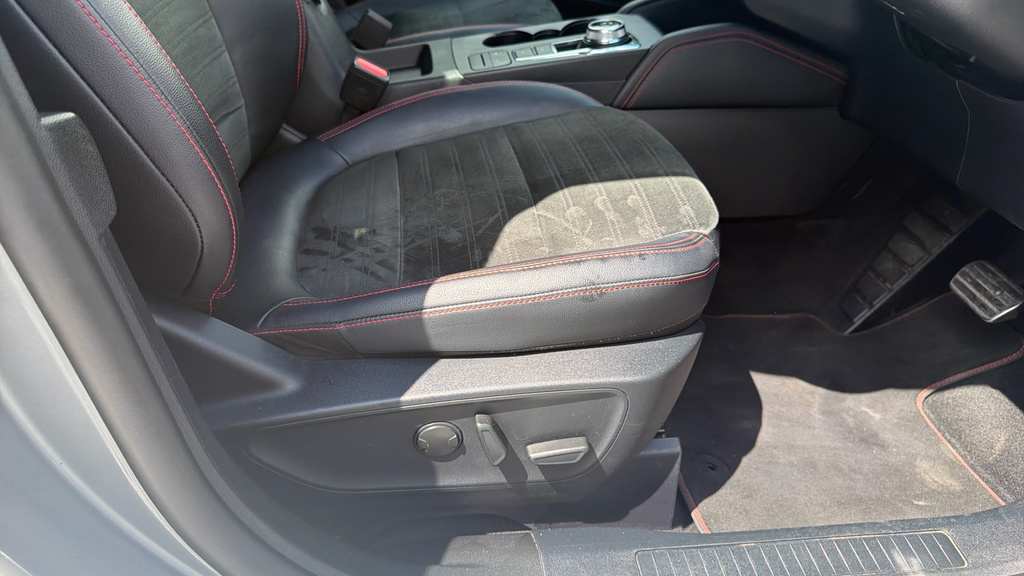 Ford Kuga 2.5 Fhev St-line Cvt Black #17