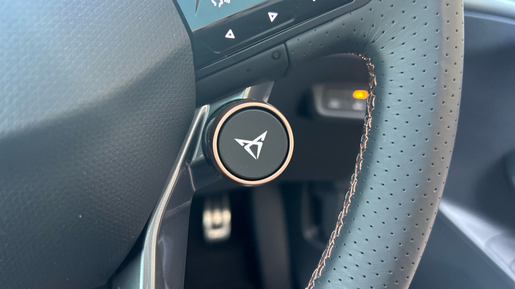 Cupra Tavascan 210Kw V1 77Kwh Grey #46