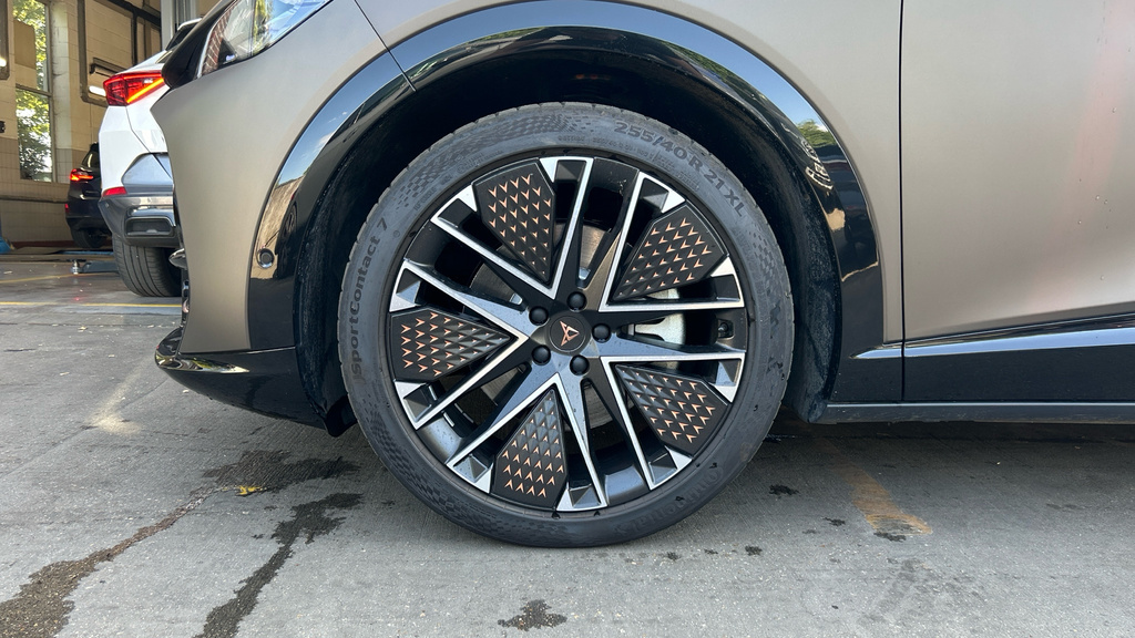 Cupra Tavascan 210Kw V1 77Kwh Grey #30