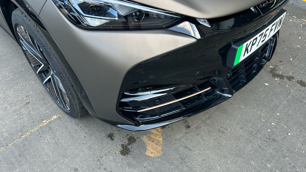 Cupra Tavascan 210Kw V1 77Kwh Grey #2