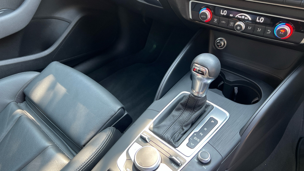Audi A3 S3 Tfsi 300 Quattro Black Edition S Tronic Blue #25