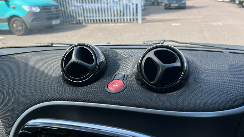 Smart Fortwo Coupe Eq Fortwo Premium Silver #42