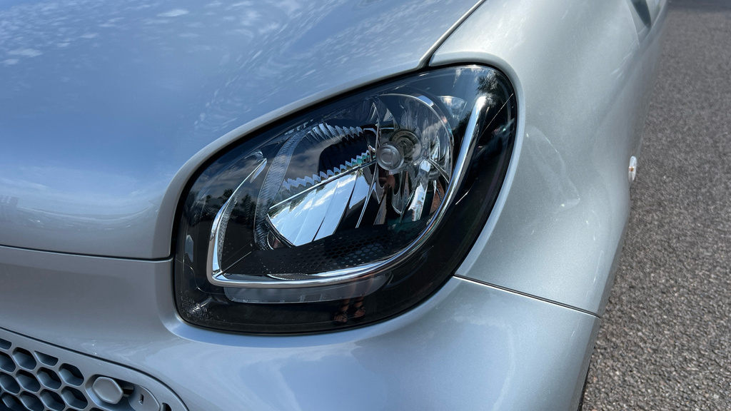 Smart Fortwo Coupe Eq Fortwo Premium Silver #25