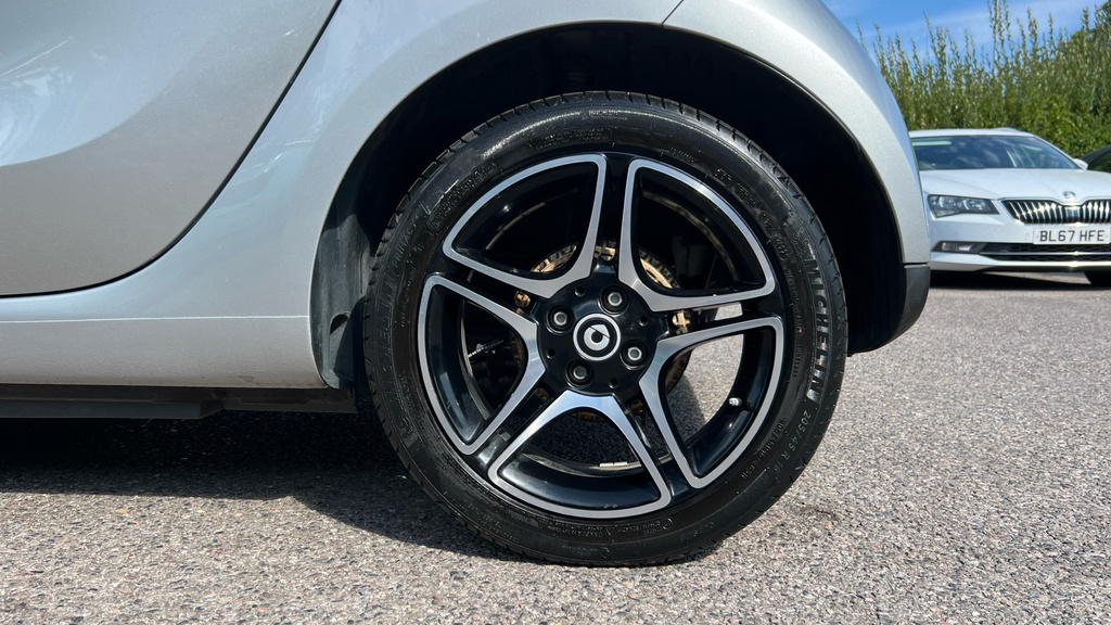 Smart Fortwo Coupe Eq Fortwo Premium Silver #31