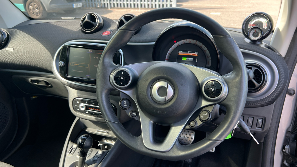 Smart Fortwo Coupe Eq Fortwo Premium Silver #13
