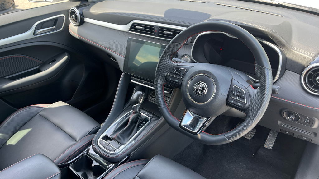 MG ZS 130Kw Se Ev 51Kwh Black #9