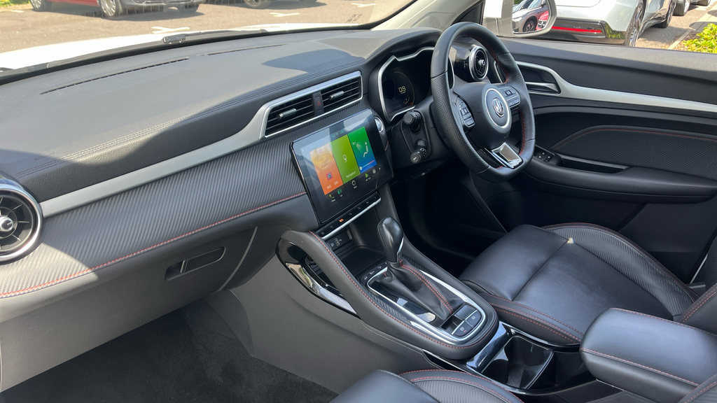 MG ZS 130Kw Se Ev 51Kwh Black #10