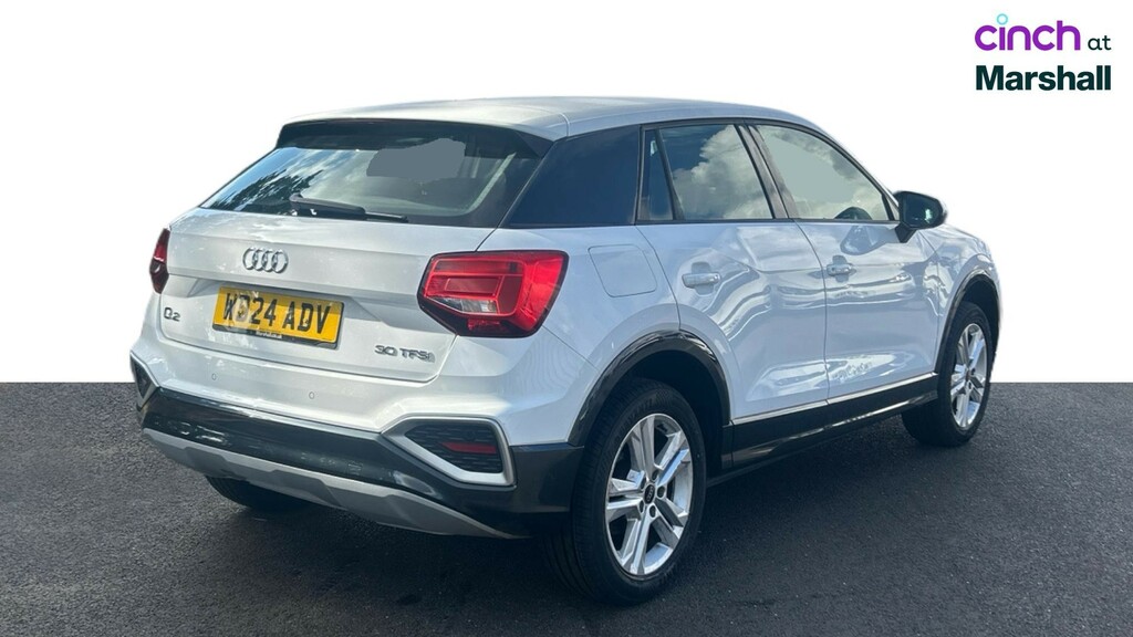Audi Q2 S Line 35 Tfsi 150 Ps S Tronic Black #3
