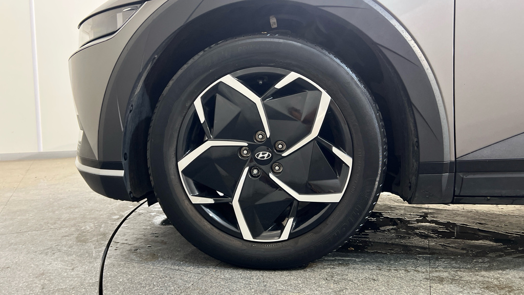 Hyundai Ioniq 5 Hatchback Grey #27