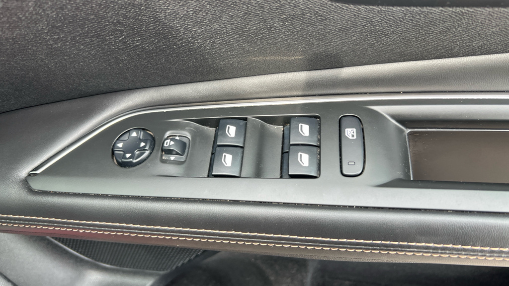 Peugeot 3008 3008 Active Ss Grey #30