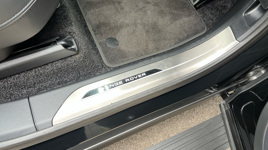 Land Rover Range Rover Range Rover 3.0 P550e Grey #39
