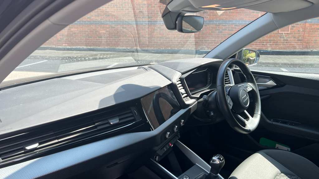 Audi A1 1.0 Sportback Tfsi Sport 94 Bhp Red #10