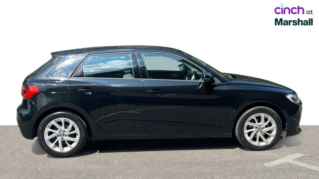 Audi A1 1.0 Sportback Tfsi Sport 94 Bhp Red #2