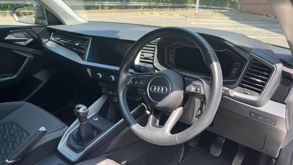 Audi A1 1.0 Sportback Tfsi Sport 94 Bhp Red #9