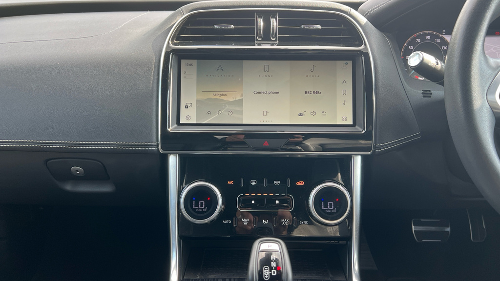 Jaguar XE 2.0 P300 Sport Grey #14