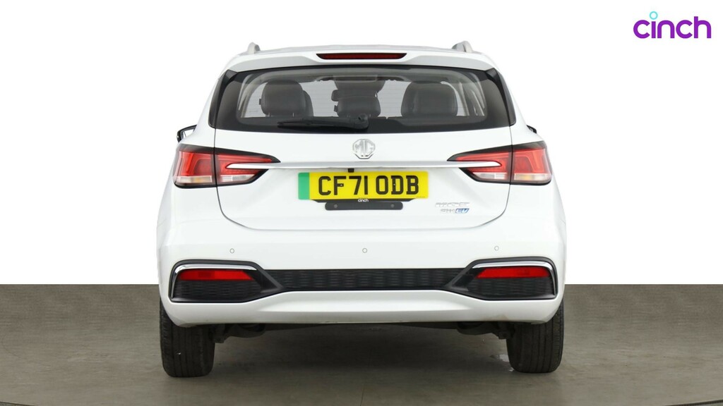 MG MG5 61.1Kwh Exclusive Long Range Estate A Red #4