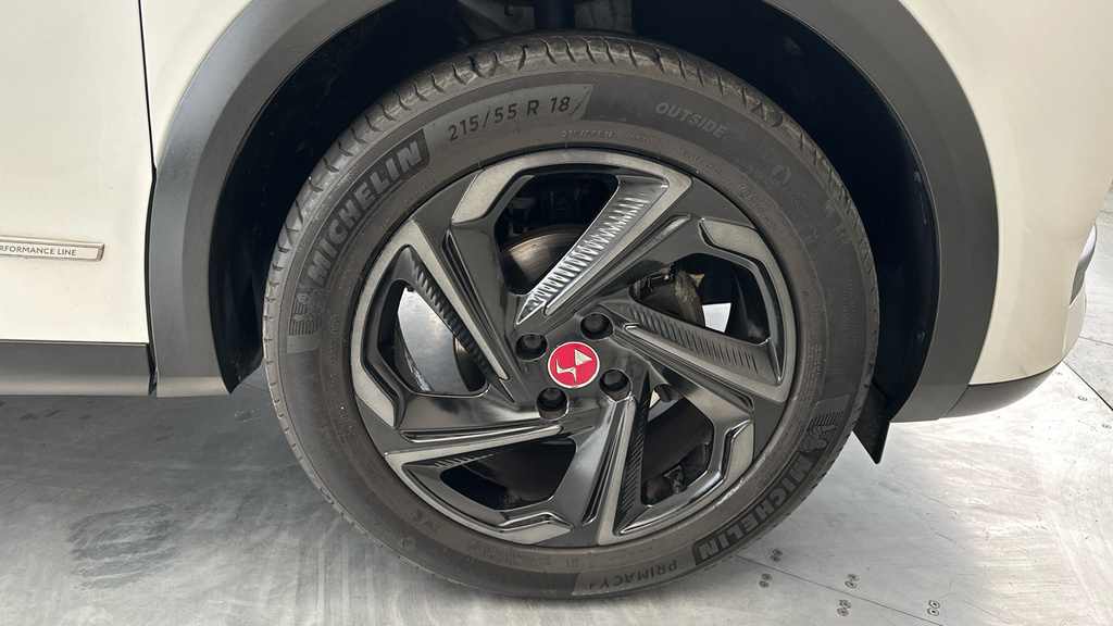 DS DS 3 Crossback 1.2 Puretech Rivoli Crossback Eat8 Euro 6 Ss  #24