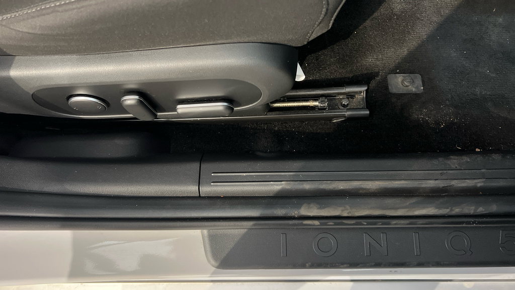 Hyundai Ioniq 5 Hatchback Grey #41