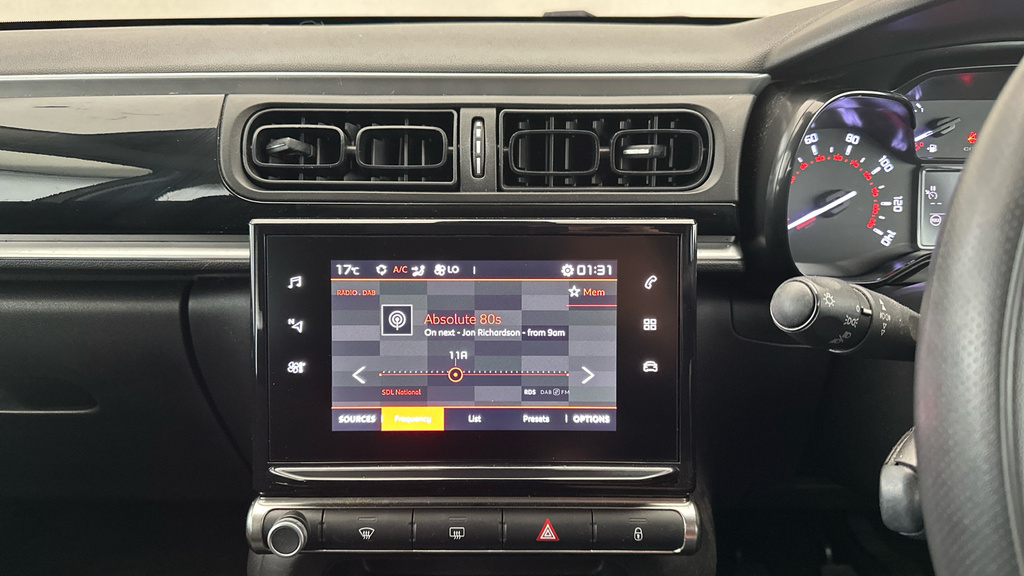 Citroen C3 1.2 Puretech C-series Euro 6 Ss Black #16