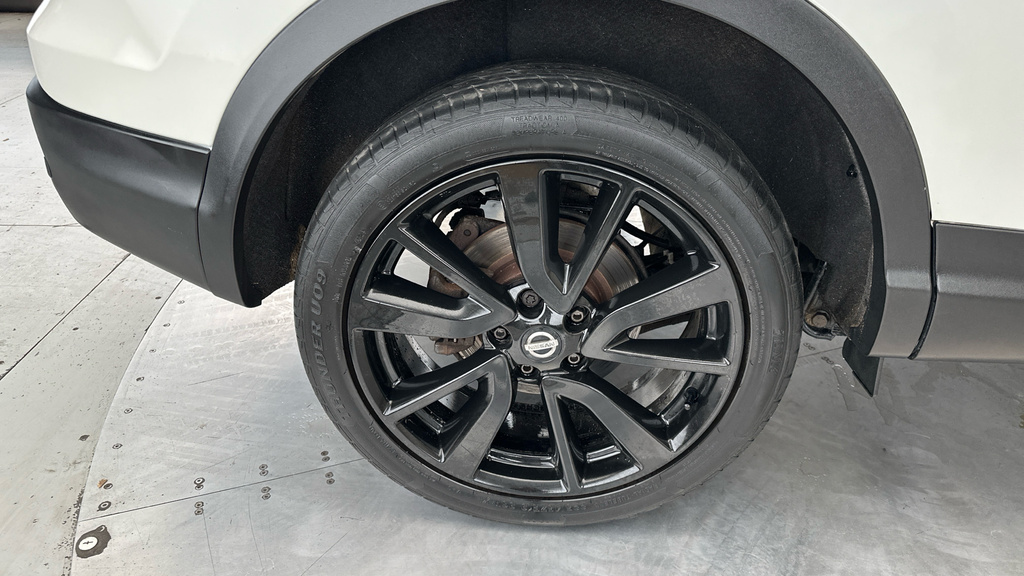 Nissan Qashqai N-connecta Dig-t Red #29