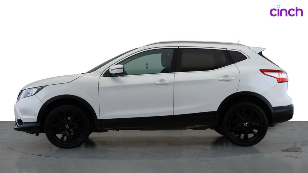 Nissan Qashqai N-connecta Dig-t Red #10