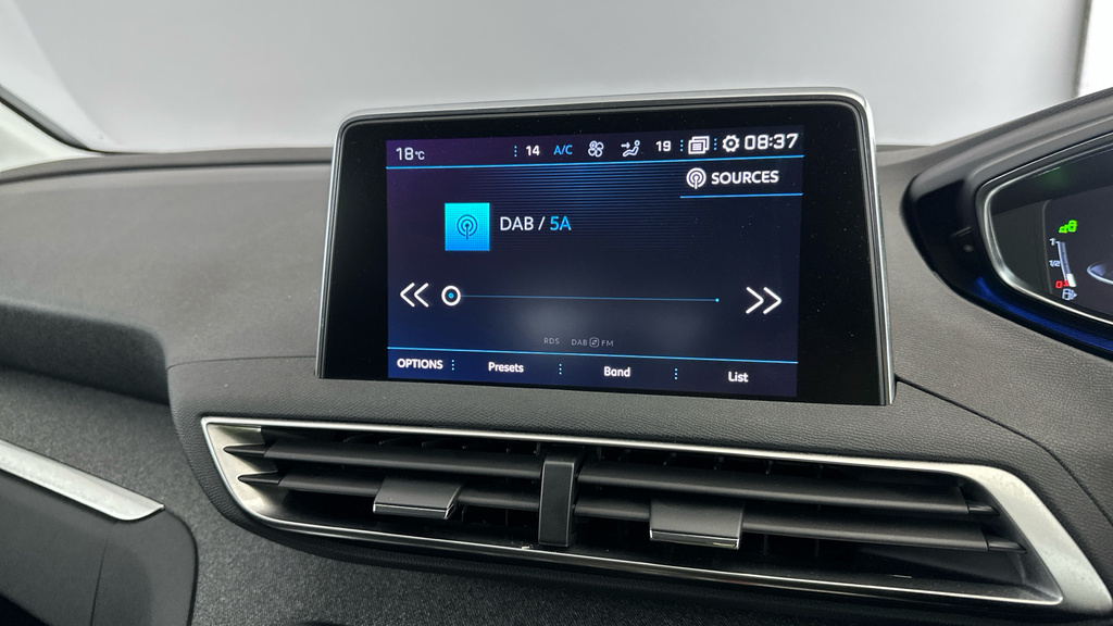 Peugeot 5008 1.2 Puretech Active Eat8 #18