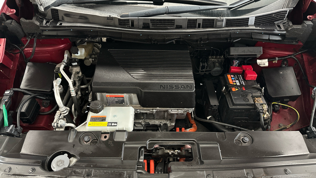 Nissan Leaf 110Kw N-connecta 40Kwh White #25