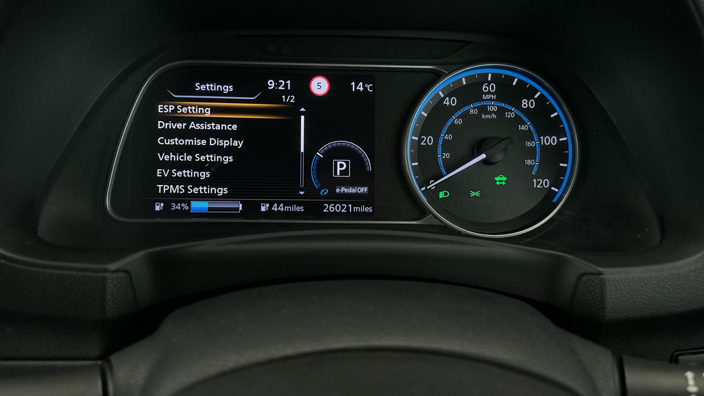 Nissan Leaf 110Kw N-connecta 40Kwh White #22
