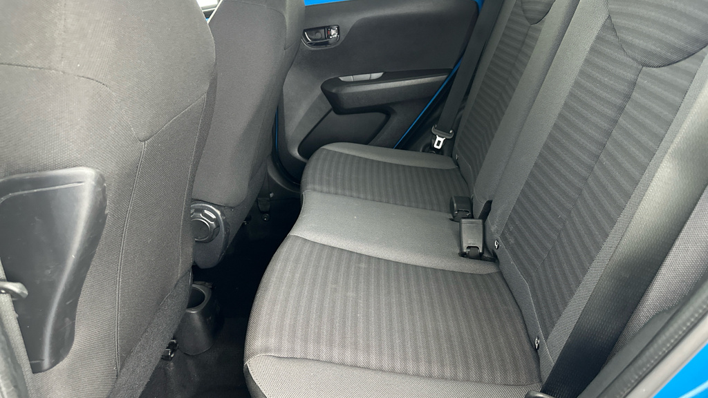 Toyota Aygo X X-style Man White #21