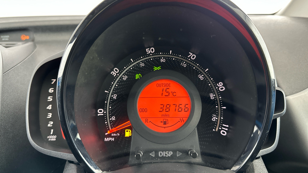 Toyota Aygo X X-style Man White #20