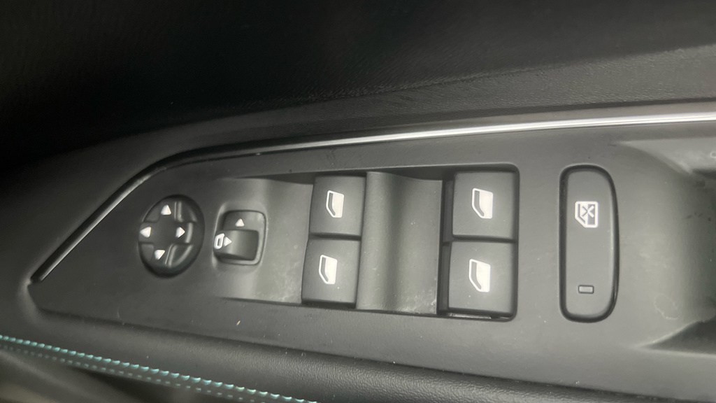 Peugeot 5008 Gt Line Puretech Ss Black #11