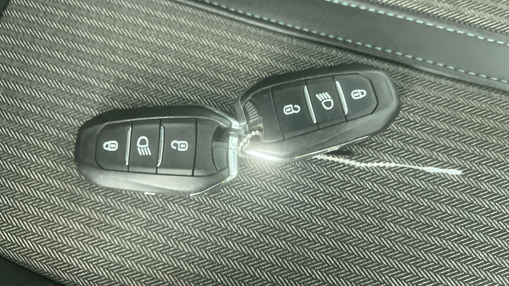 Peugeot 5008 Gt Line Puretech Ss Black #31