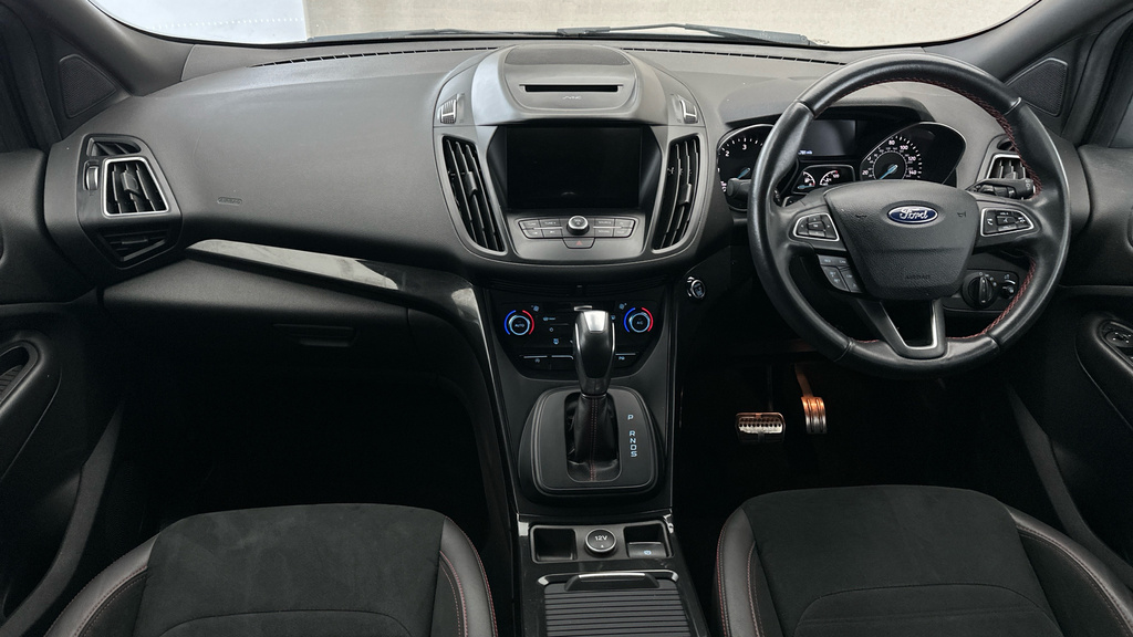 Ford Kuga 1.5 Tdci Vignale Euro 6 Ss Black #13