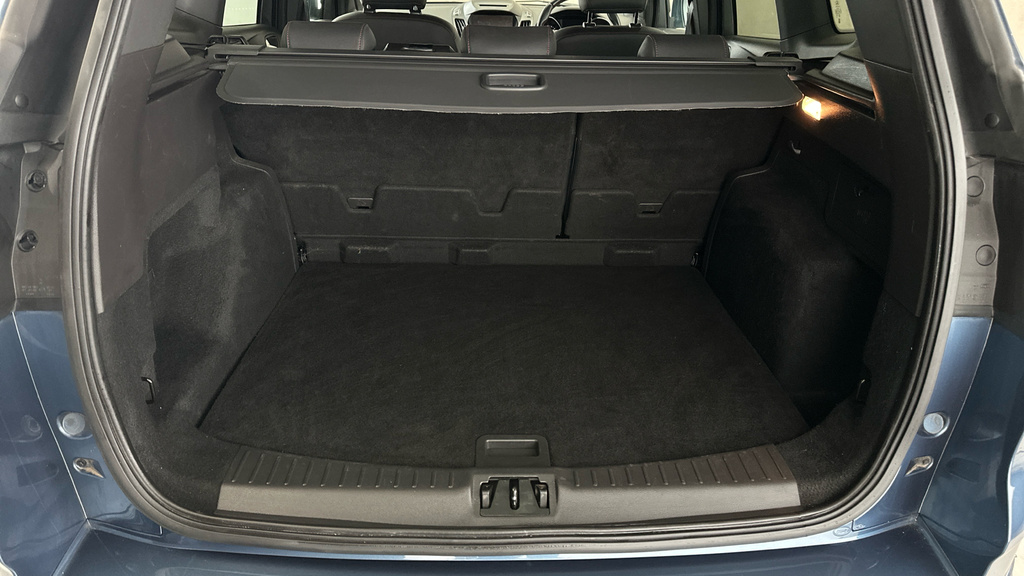 Ford Kuga 1.5 Tdci Vignale Euro 6 Ss Black #21
