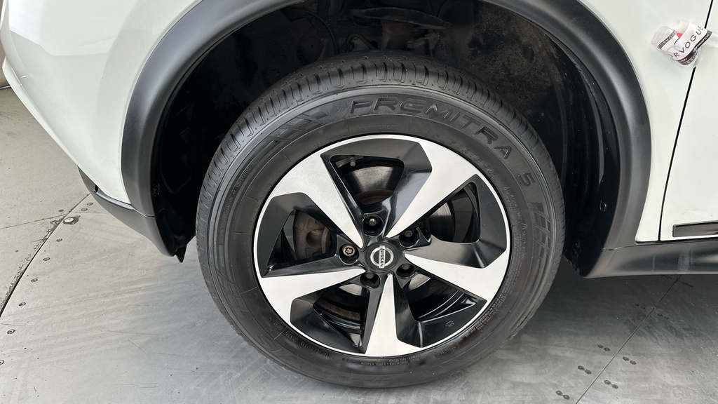 Nissan Juke 1.6 112 Tekna Cvt Bose Silver #22