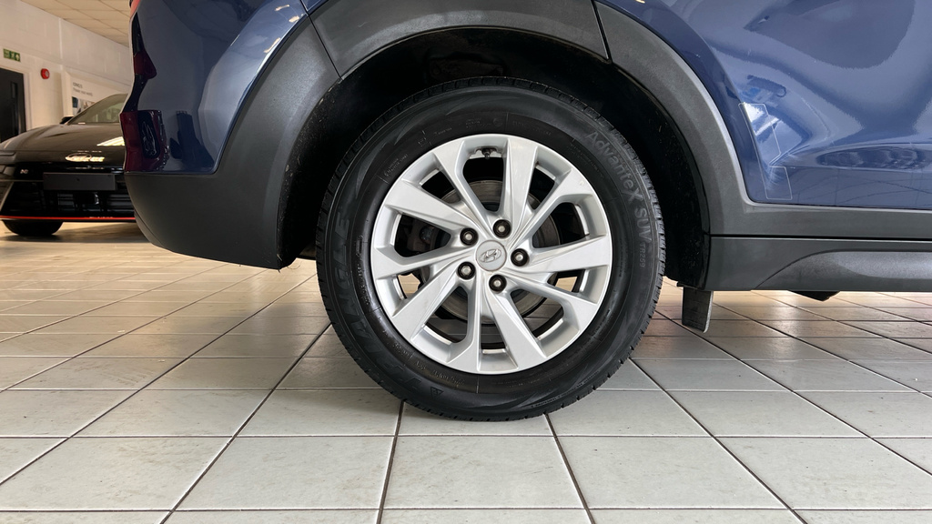 Hyundai Tucson 1.6 Gdi 132Ps Se Nav Grey #24