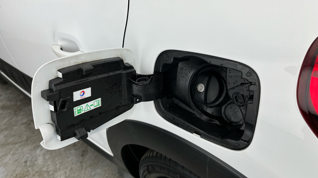 Citroen C3 1.2 Puretech Flair Eat6 Euro 6 Ss White #26